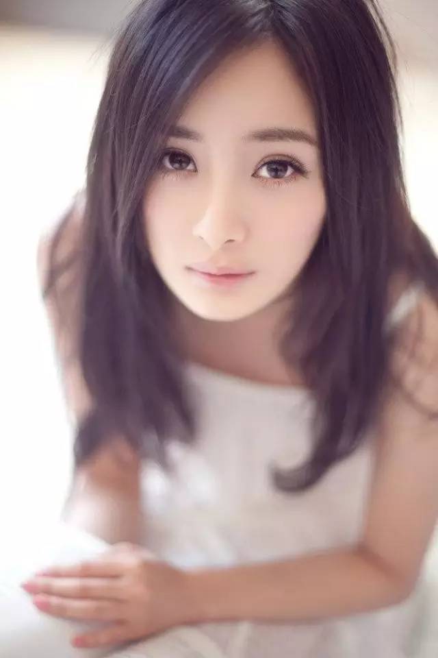 霓虹倒影